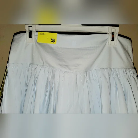 All in Motion Blue Pleated Skater Mini Skort NWT Sizes: S, M, & L - Picture 5 of 9